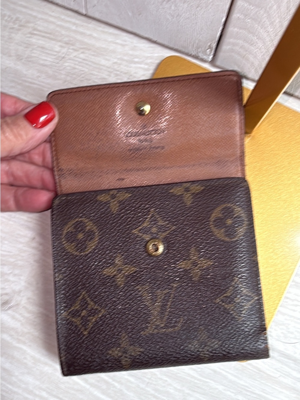 Vintage loved Louis Vuitton Alma and wallet set all
For one price !! - Picture 9 of 16